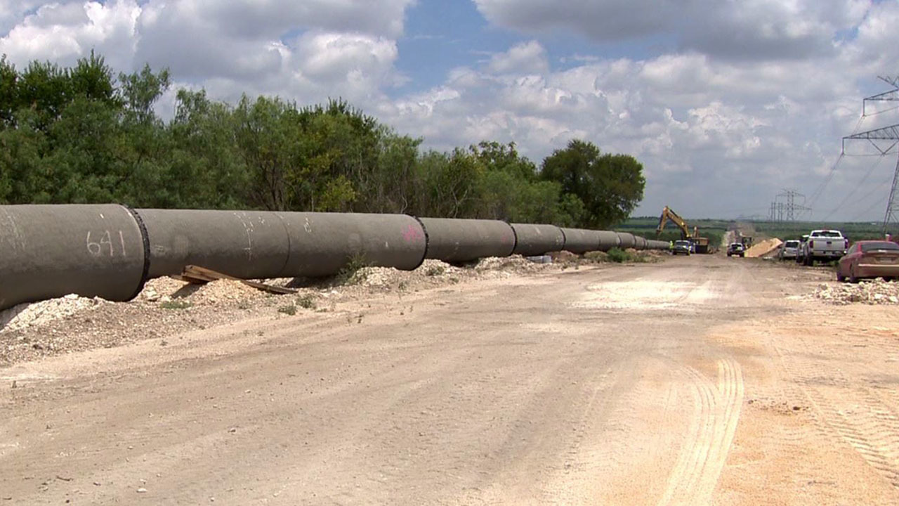 Construction underway on Vista Ridge Pipeline